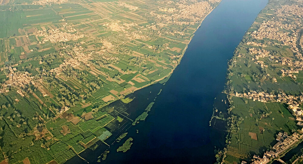 تعبير عن نهر النيل , مصر من غيره و لا حاجة